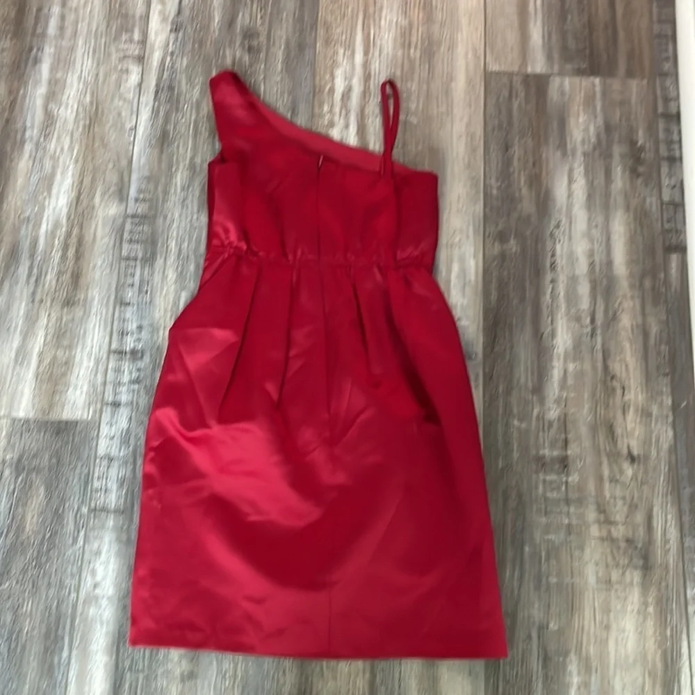 David's Bridal red one shoulder midi dress - Picture 4 of 5